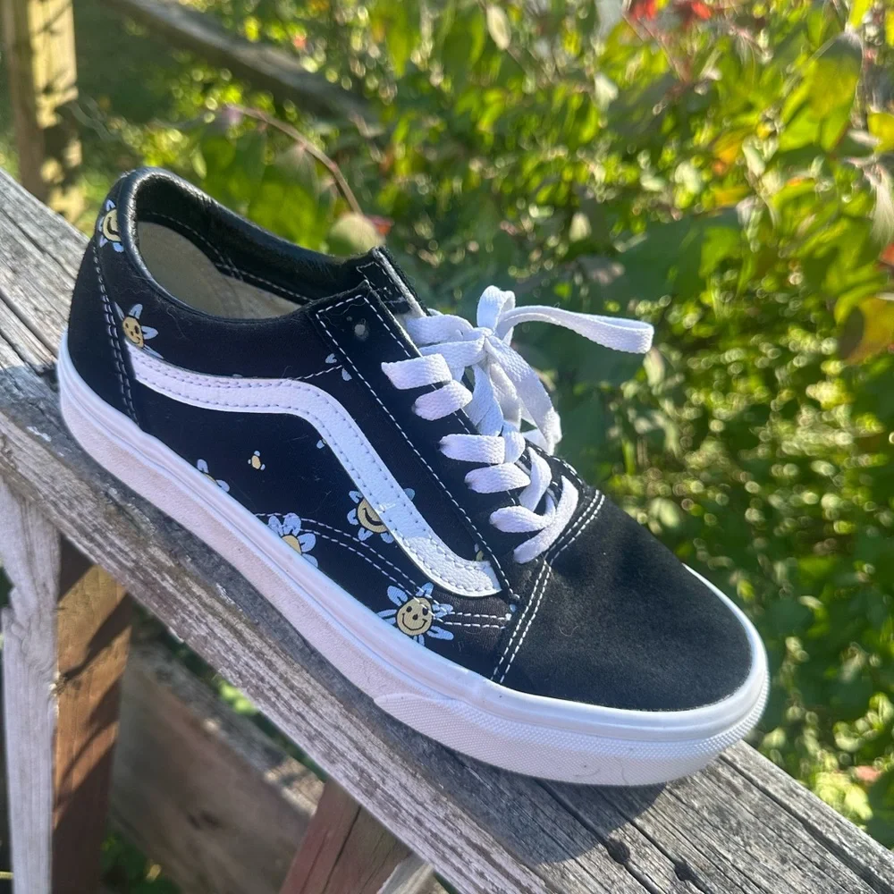 Vans Black and White Sneakers with Flower Accents - Picture 1 of 3